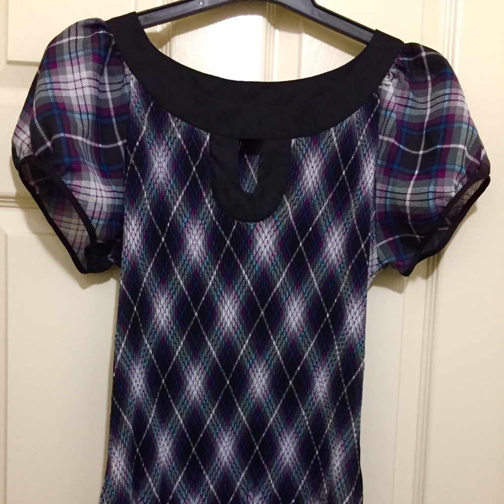 Essentials by Milano Top